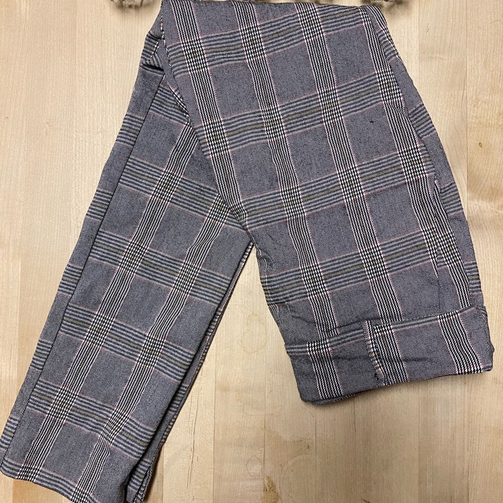 Plaid Mid-Rise Cropped Pants